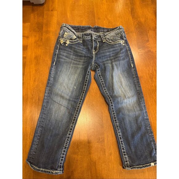 Woman’s Vigoss New York Capri bling size 7/8 - Picture 1 of 6